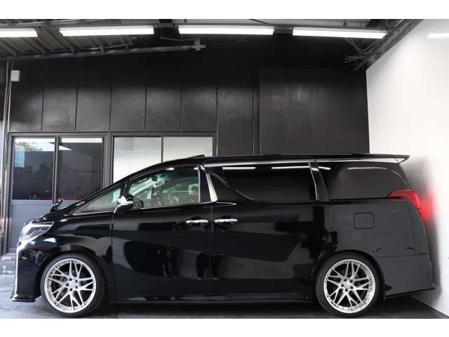 ■もっと車の状態を確認したい！仕様を知りたい！どんな事でもお気軽にお電話下さい。現車を前に詳しく、細かく御説明致します。