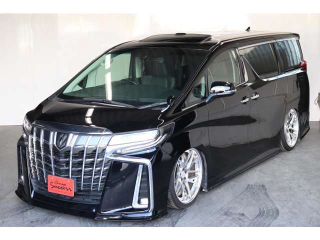 ■誰が見てもかっこいい車作りを目指します。お車の事なら、何でもお気軽にご相談下さい！各ドレスアップ系ホイール・タイヤ等のご注文も承っております。