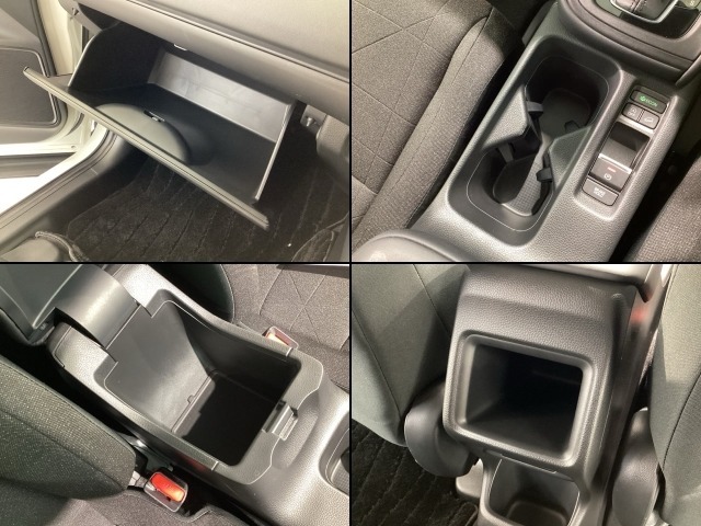 収納スペースや、ドリンクホルダーもついています。長距離ドライブで活躍する必需品ですね♪