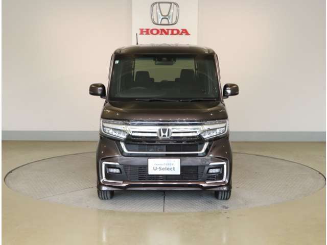 弊社は、車両本体価格に、整備代金が含まれております。納車時までにホンダの整備士がしっかりと点検整備をさせていただいておりますので、ご安心してお買い求めしていただけます。