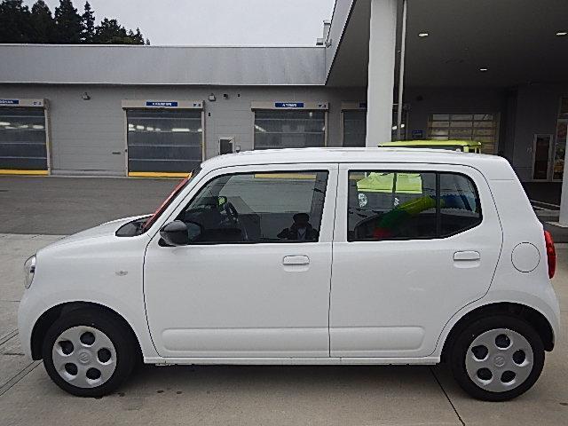 コンパクトボディーながら大きな開口で乗降も楽々です！