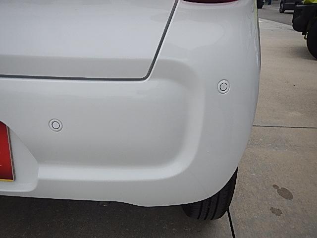 後方衝突被害被害軽減システム搭載。センサーが感知し衝撃を告知し、軽減致します。