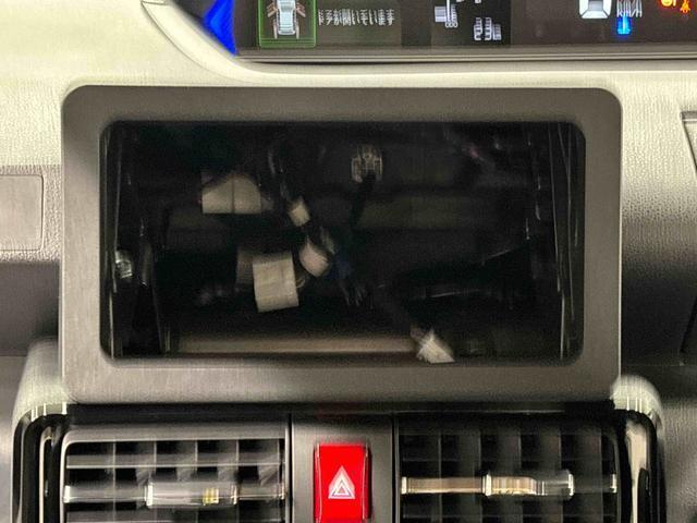 純正ナビやお買得なナビやディスプレイオーディオをご用意しております。詳しくはスタッフまでお問合せ下さい。