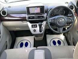 【インパネ】デザイン性の優れたインパネとなっております。操作性も良く快適にドライブしていただけます！