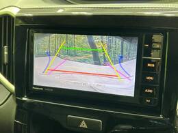 【バックカメラ】駐車時に後方がリアルタイム映像で確認できます。大型商業施設や立体駐車場での駐車時や、夜間のバック時に大活躍！運転スキルに関わらず、今や必須となった装備のひとつです！