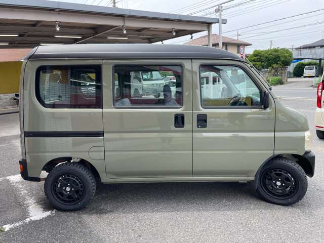 提携認証整備工場完備。車検や点検整備も対応いたします。