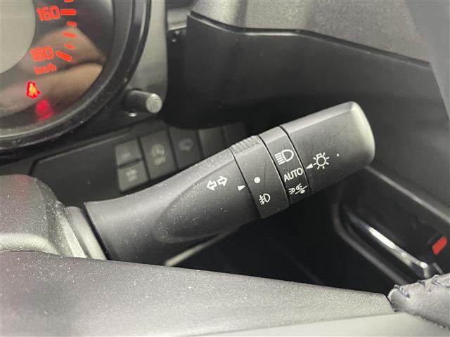 【運転席操作部】快適なドライブを楽しむための機能が装備されています！運転席から触れるので、使いやすいです！除菌プランいれていただくと、さらに清潔で安心していただけます！
