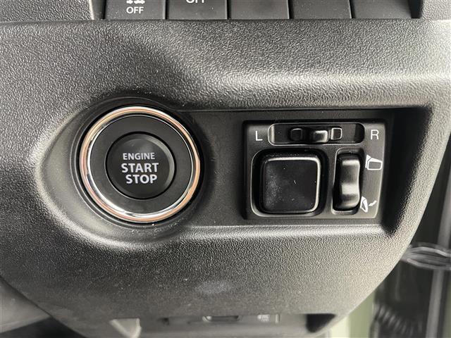 【運転席操作部】快適なドライブを楽しむための機能が装備されています！運転席から触れるので、使いやすいです！除菌プランいれていただくと、さらに清潔で安心していただけます！