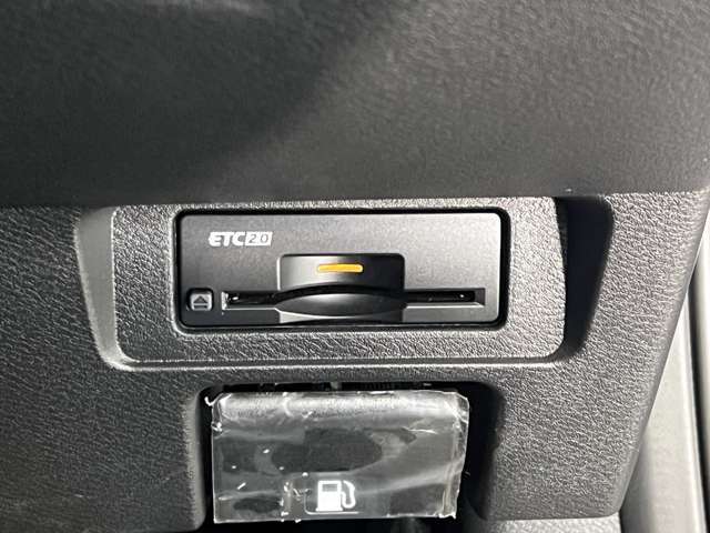 ETCが付いておりますので、遠方へのお出かけもスムーズに行けますね！キャッシュレス化進めていきましょう！