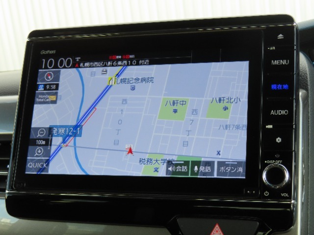 純正ナビが装備されております♪遠方に行くときや初めて行く土地など道がわからない時、ご活用下さい！
