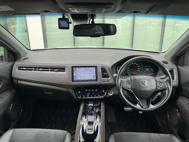 【運転席操作部】快適なドライブを楽しむための機能が装備されています！運転席から触れるので、使いやすいです！除菌プランいれていただくと、さらに清潔で安心していただけます！