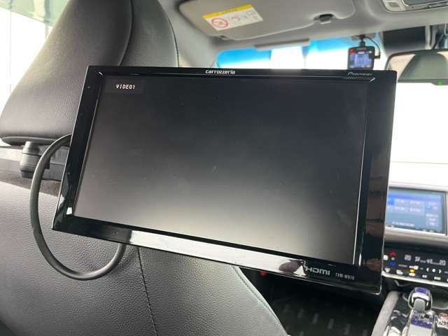 有償で全国納車も可能です！全国展開のガリバーネットワークで、北海道から沖縄までどこでもご納車可能です！詳細はお気軽にお問い合わせください！