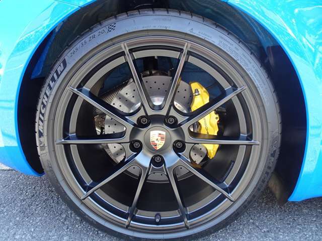 OP＊＊PORSCHE・セラミックコンプジット・ブレーキ