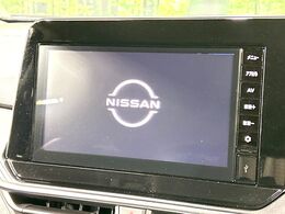 【純正9型ディスプレイオーディオ】視認性が高いディスプレイオーディオを装備♪操作性も良好で直感的なソース選択が可能です。