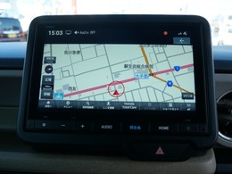 ホンダ純正ギャザズ8インチナビです（VXM-245ZFEi）。FM/AM・フルセグTV・Bluetooth音楽再生・ハンズフリーがご使用できます。高画質・操作しやすい液晶モニターです。