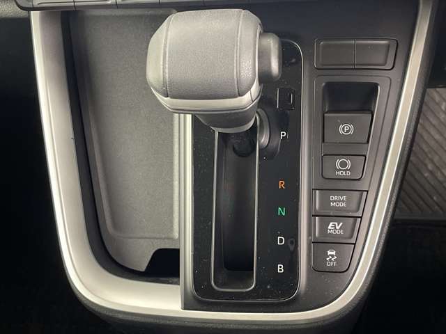 ◆商談ルームには「キッズスペース」を完備しています。DVD、ブロック、絵本、おままごとセット。お子様連れでも、ゆっくりとお車をお選びいただけます