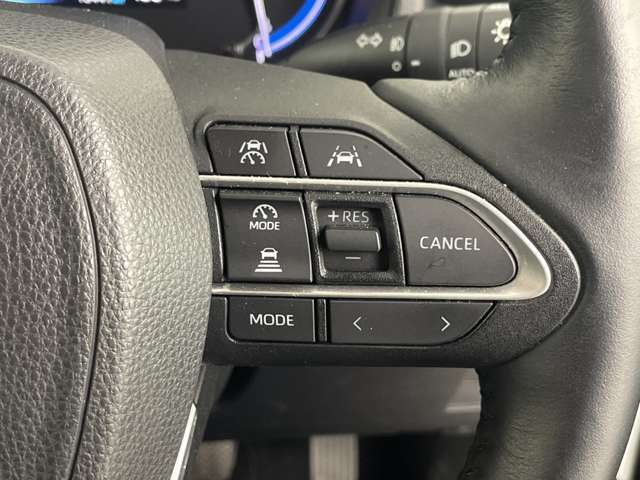 ◆商談ルームには「キッズスペース」を完備しています。DVD、ブロック、絵本、おままごとセット。お子様連れでも、ゆっくりとお車をお選びいただけます