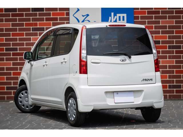 ロングドライブも快適にこなしてしまう実力車。プリミティブなこの車のドライブの楽しさは、きっと想像を超える！・・・ムーブ　L　5MT。