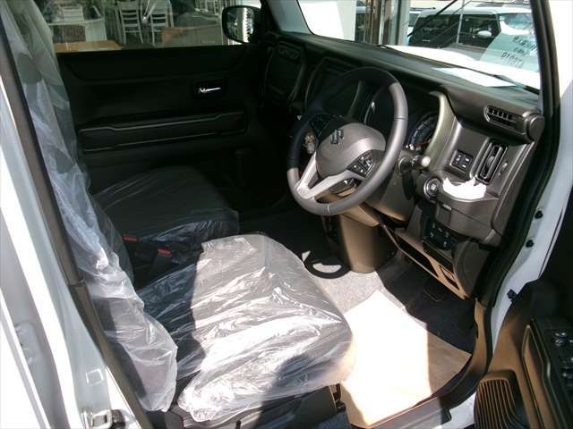 【トータルカーライフサポート】販売・点検・車検・保険・板金・ロードサービス・ローンなど車に関する事すべて対応できます。専任者がお客様の愛車を乗り出し後もフルサポート致します。