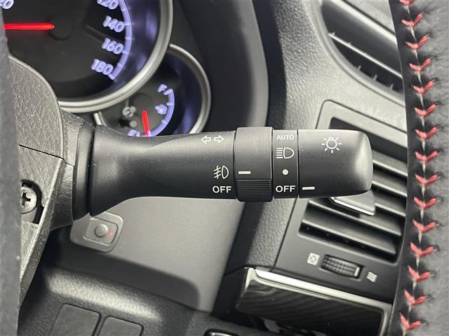 【運転席操作部】快適なドライブを楽しむための機能が装備されています！運転席から触れるので、使いやすいです！除菌プランいれていただくと、さらに清潔で安心していただけます！