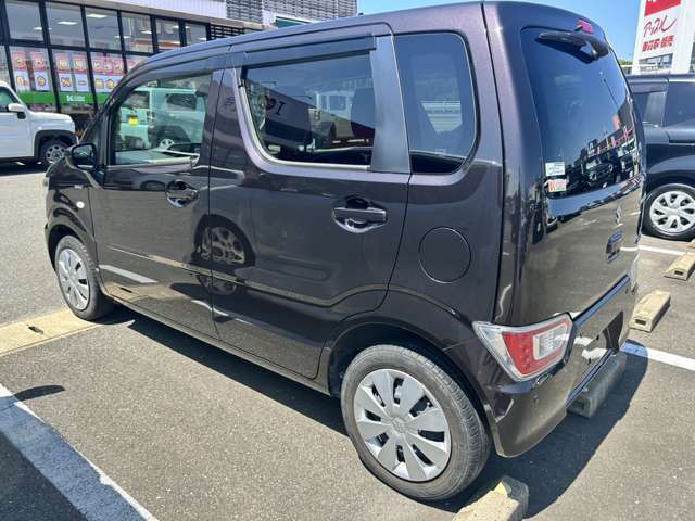 「ケイカフェでは、コロナウイルス対策として納車時に除菌施工を行っています！手が多く触れる内装を除菌することでおクルマの引渡しも安心です♪詳しくはケイカフェまでお問い合わせください！」