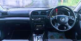 レガシィB4　RSタイプB　4WD　パワーシート Boxer4エンジン　エンジンスターター　キーレスエントリー　フロントフォグランプ　助手席エアバッグ