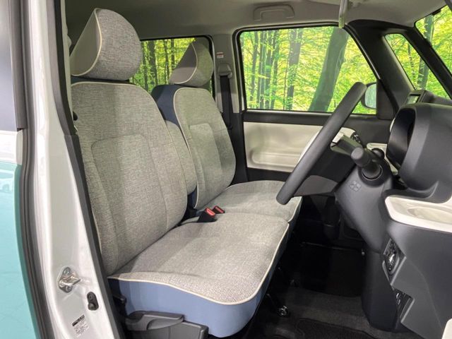 運転席シート廻りは使用感も少なく、良好な状態となっています。丁寧に使われていたことがよくわかりますね。