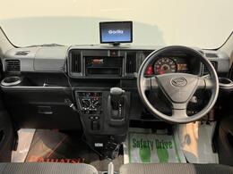 毎週火曜日は定休日ですが、その他にも定休日がありますので、ご来店前に一度ご連絡いただけるとスムーズにお車をご覧いただけます！