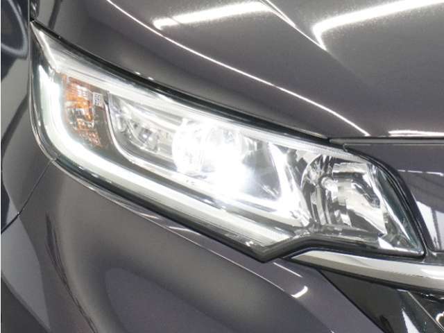 ◆LEDヘッドライト◆　LEDライトは、明るく視認性が良く、省エネで環境にもやさしいヘッドライトです！