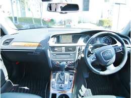国内登録納車出来ます！現車を見に来れないお客様には、車両状態の詳しい情報をお電話・メールにてご連絡致しております！お気軽に！