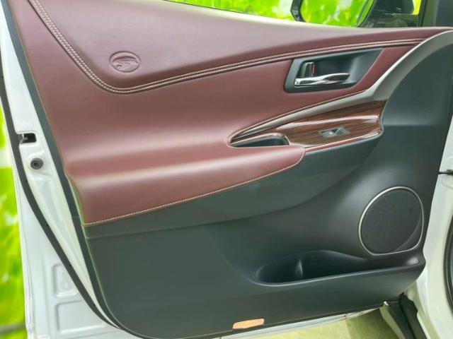 WECARS（ウィーカーズ）は全国250店舗展開！お客様が安心してカーライフをお楽しみいただけるよう社員一同心を込めてサポートいたします。