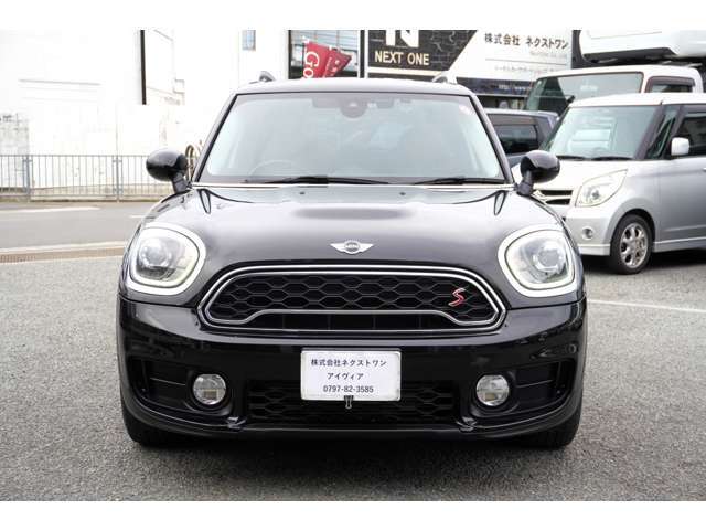 弊社では納車整備も「エンジンオイル・冷却水・ブレーキオイル」はご契約車両全車両交換させて頂いております！また弊社基準値未満の部品も事前に交換作業を行っております！「記録簿発行」全車両！