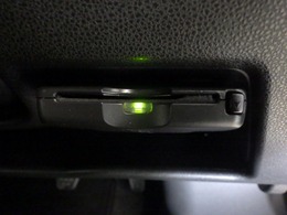 ETC付！高速道路の料金所はキャッシュレスで通過です！サービスエリア等にあるスマートインターの出入りも利用可能でとっても便利☆ご納車後すぐにお使い頂けるようセットアップしてのお渡しとなります。