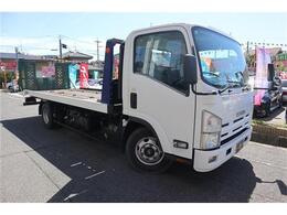 3000kg積載車　6MT　ディーゼルターボ　極東フラトップ　ディーラー点検整備記録簿12枚付き　固定ロープ　リモコン　ウインチ　Wタイヤ　ETC　キーレス　ドラレコ　突入防止装置強席計算書