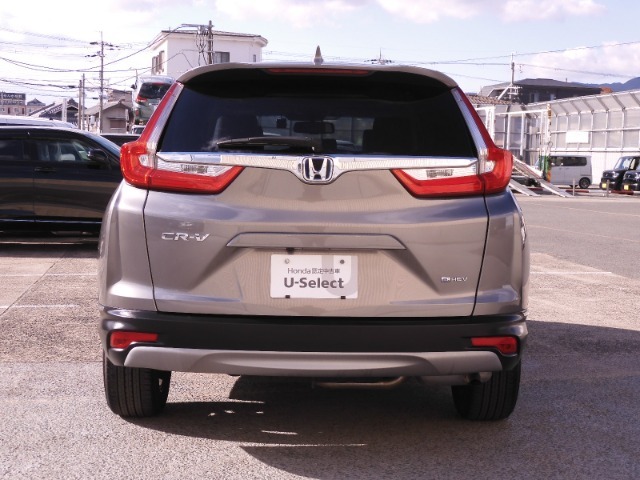 色々なお店で販売しているHonda車ですが、アフターサービスも全てお任せ頂けるのは「HondaCars正規販売店」だけ！ご納車後もお住まいの地域の販売店にて　アフターサービスをお任せいただけますよ。