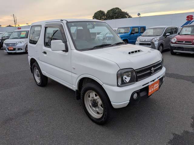 自社整備工場・鈑金工場完備！！車検、定期点検、お出かけ前の点検など実施中です！お気軽にお立ち寄り下さい！TEL0291-36-6922