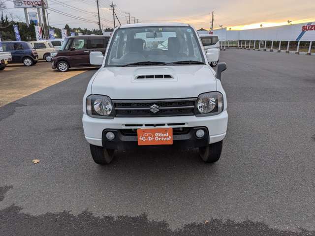 信頼と実績の52周年！当社では車輌販売・リース・整備・鈑金・保険代理店・スズキアリーナ正規ディーラー店・キーパーコーティング特約店・民間車検場マッハ車検など幅広く行っております。