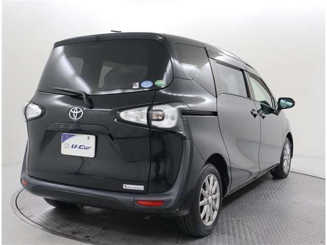 荷物の積み下ろしも楽にできるミニバン