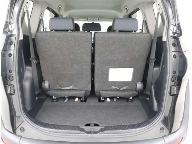 トランクスペースも拡大出来ます