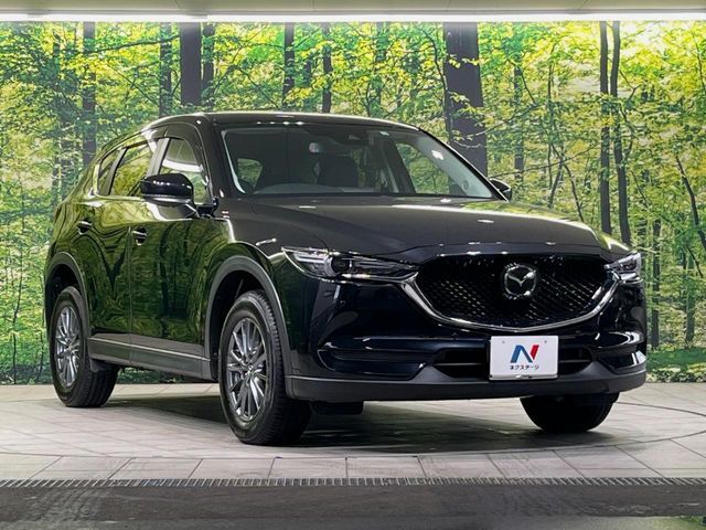 大好評のボディコーティング「弾スプラッシュコート」もご納車までに施工可能。通常のガラスコートと異なる、耐久年数6年の無機質ガラスコーティングが、ボディをキレイな状態に保ってくれます。