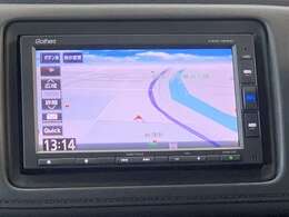ホンダ純正ナビ付き！独自のインターナビ搭載により、リアルタイムの交通渋滞情報だけでなく、お出掛け先の天気や様々な情報も取得できドライブをよりお愉しみ頂けます！♪