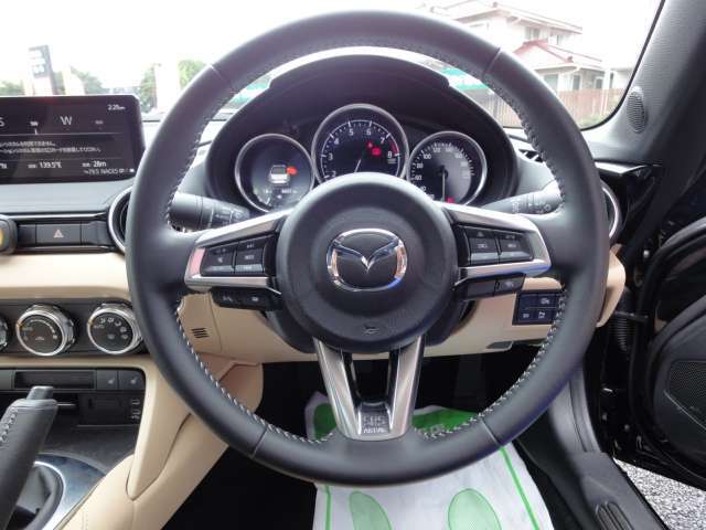 握りやすい大きなハンドルで運転しやすいです♪