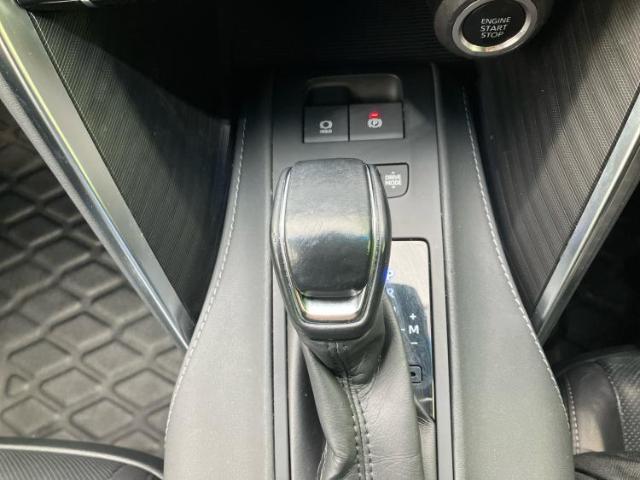 お車に合わせて無料保証以外にも、保証範囲、期間、距離を拡充させた有料保証もご用意しております！中古車の購入が初めてで不安・・・というお客様もご安心ください！