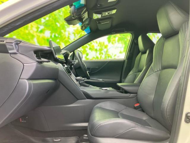 WECARSでは各商談席に大型モニターをご用意しております！見やすい大画面でゆったりと全国の在庫をご覧いただけます！是非ご来店お待ちしております！