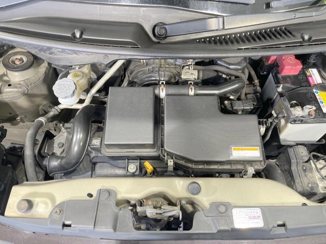 親切・丁寧な専門メカニックスタッフが応対！・車検・点検整備・事故等の修理などアフターサービスも安心。お車のカスタマイズもネクステージのサービススタッフまでご相談ください！