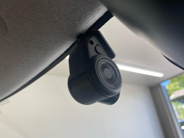 360°viewはお手持ちのスマホやパソコンでそのまま見ることができます。画面を動かしてぜひみてください。できるだけ運転席の目線になるように撮影する際はを心がけております。