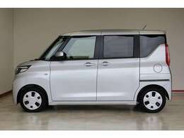 最長10年10万km特別保証延長対象車！初年度登録から最長10年または10万km走行のいずれか早いほうまで、無料で特別保証部品の修理を致しますので、乗ってから安心！明細はスタッフまでお問い合わせ下さい。