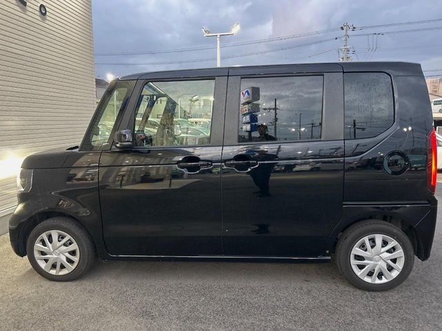 ☆全国のネクステージからお取り寄せが可能※！遠方の店舗に展示してあるクルマが気になる場合も、最寄りの店舗でご覧いただくことが可能です！是非私たちに要望をお聞かせください！※別途費用