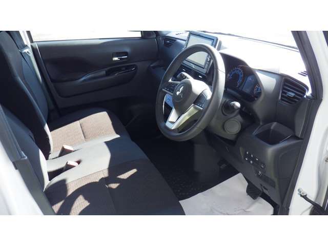 車を運転する際には運転席の存在は欠かせません。　　　　　　　　　なのでしっかりとチェックしたいポイントですね。