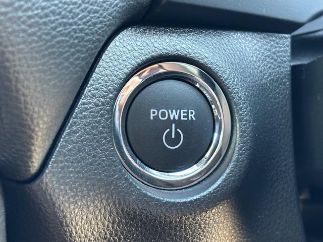【運転席操作部】快適なドライブを楽しむための機能が装備されています！運転席から触れるので、使いやすいです！除菌プランいれていただくと、さらに清潔で安心していただけます！